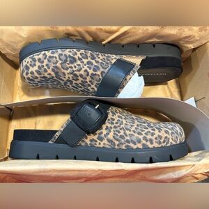 ✨ Lucky Brand Leopard Print Clogs / Mules ✨